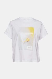 10 ting til foråret - love2live - Calvin Klein - Box Floral Graphic tshirt